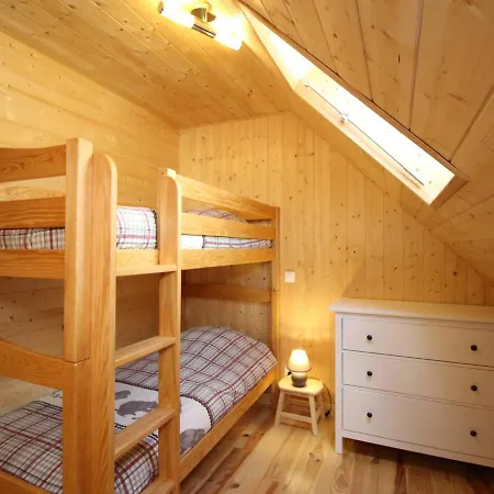 Spacieux Avec Terrasse, Wi-fi Et Parking - Fr-1-608-15 Chalet *