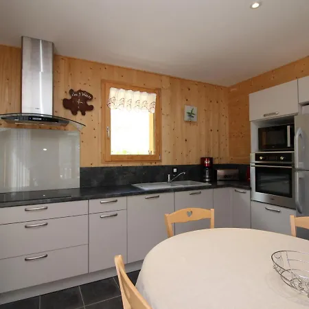 Spacieux Avec Terrasse, Wi-fi Et Parking - Fr-1-608-15 Chalet
